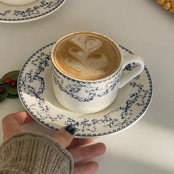 Керамические кофейные чашки в сине-белом цветочном стиле в китайском стиле, тарелки, посуда для послеобеденного чая, чашки для латте